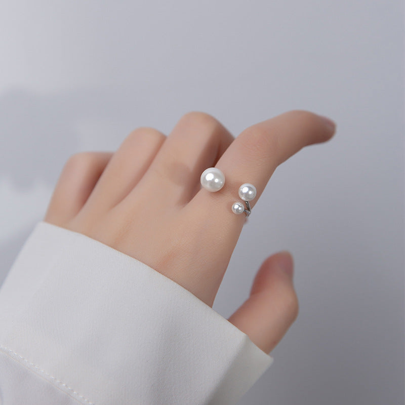 Adjustable Triple Freshwater Pearling Ring