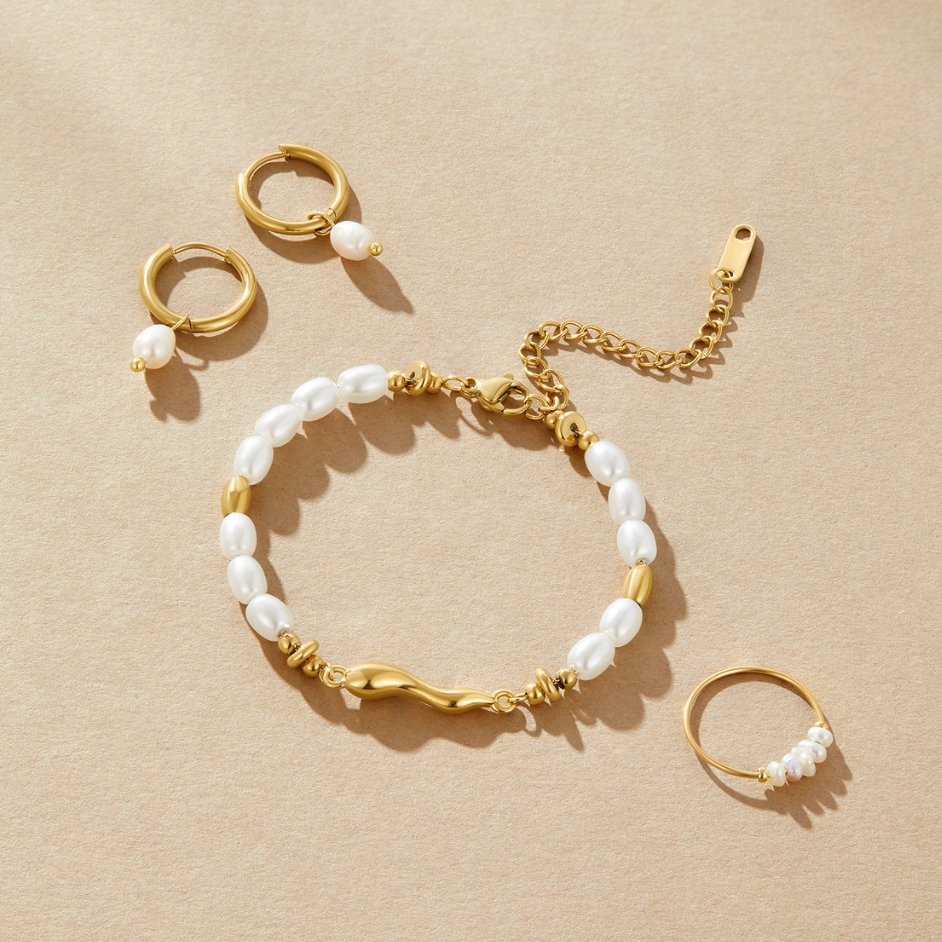 Love Waterproof Pearl Bracelet