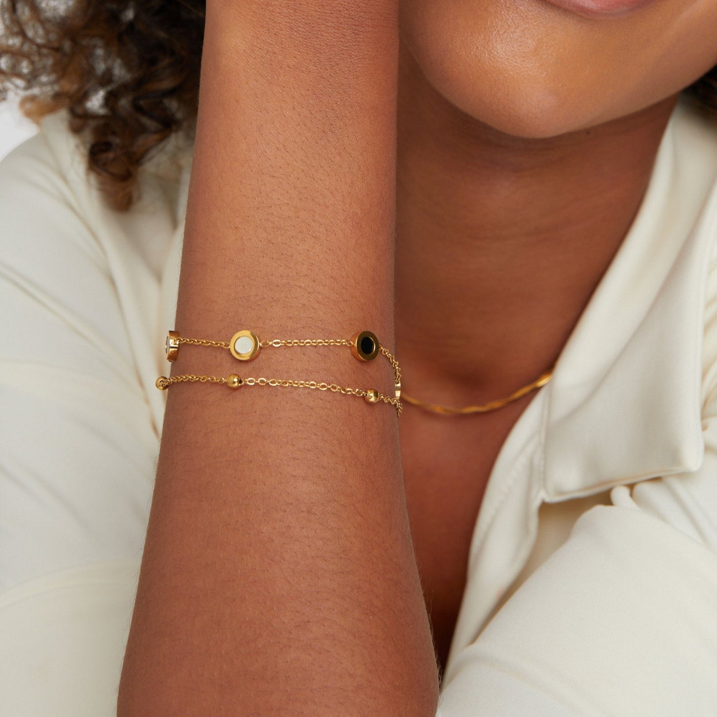 Onyx & Vit Stone Bracelet
