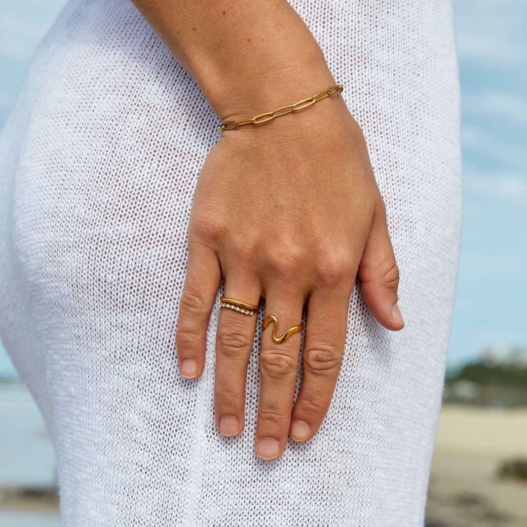 Clipped Gold Bracelet